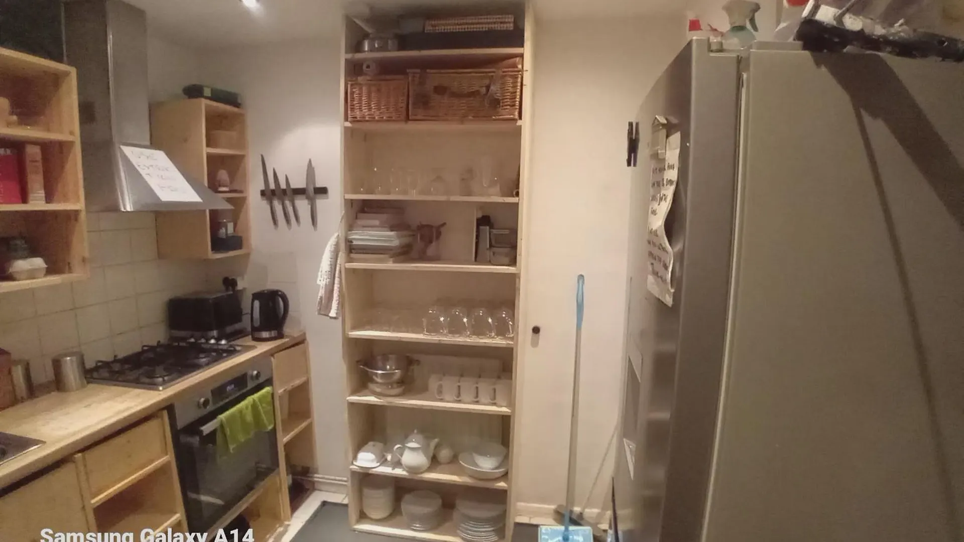 Homestay 42 Churchbury Rd Room 1 Eltham